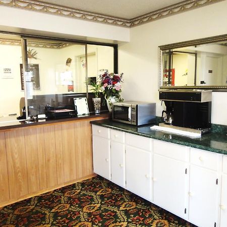 Budget Inn Daleville Ngoại thất bức ảnh