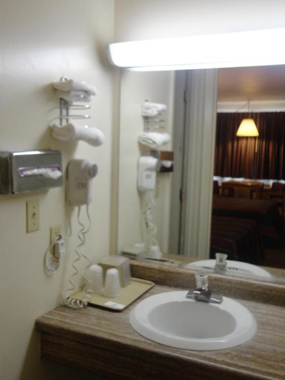 Budget Inn Daleville Phòng bức ảnh