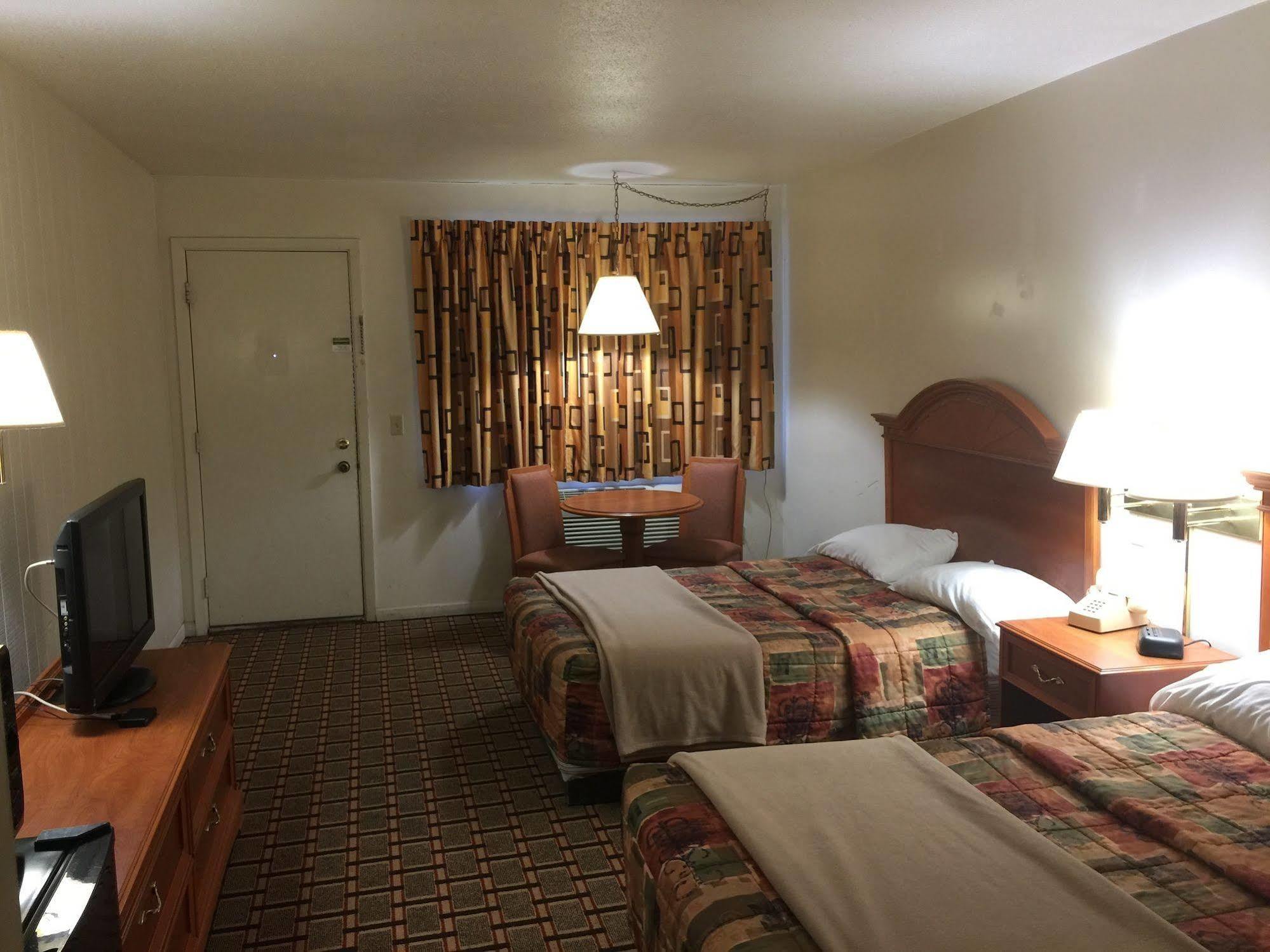 Budget Inn Daleville Ngoại thất bức ảnh