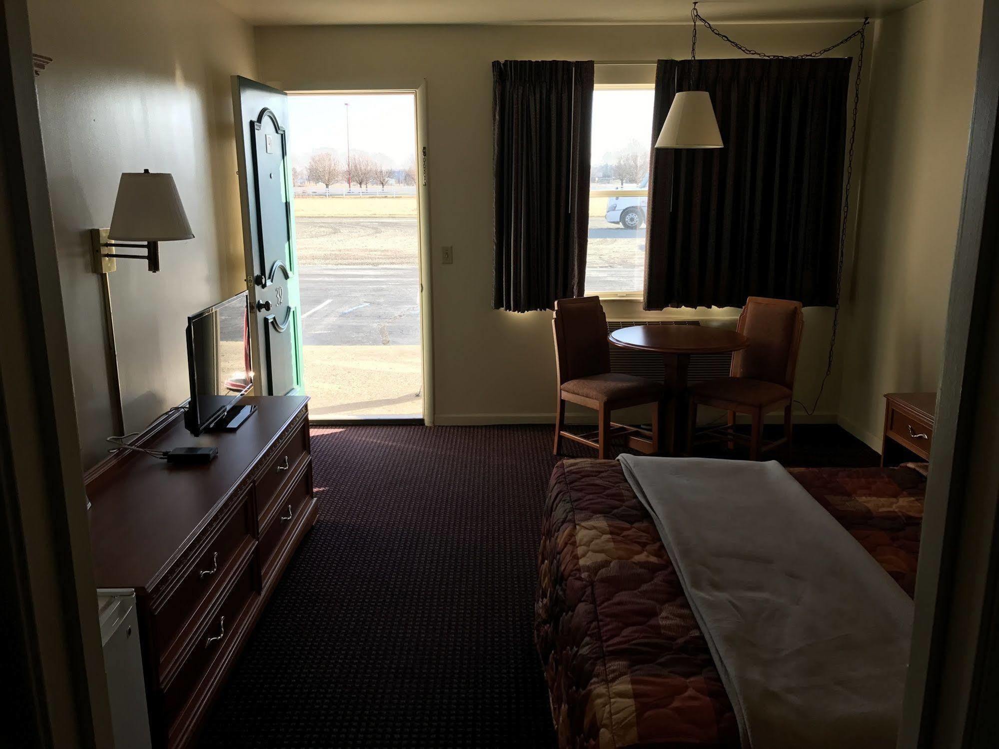 Budget Inn Daleville Ngoại thất bức ảnh